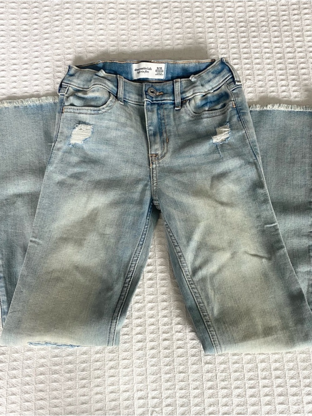 abercrombie kids Light Blue high rise flare Jeans with Distressed Details 9/10R